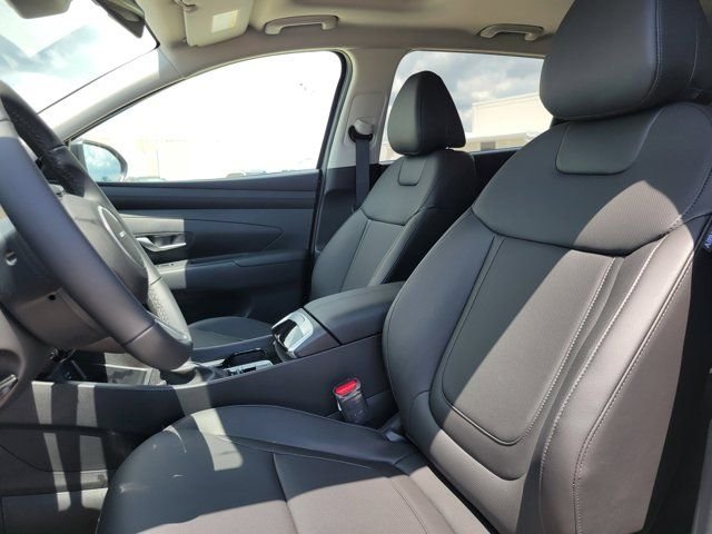 New 2026 White Hyundai SEL Premium FWD image 9