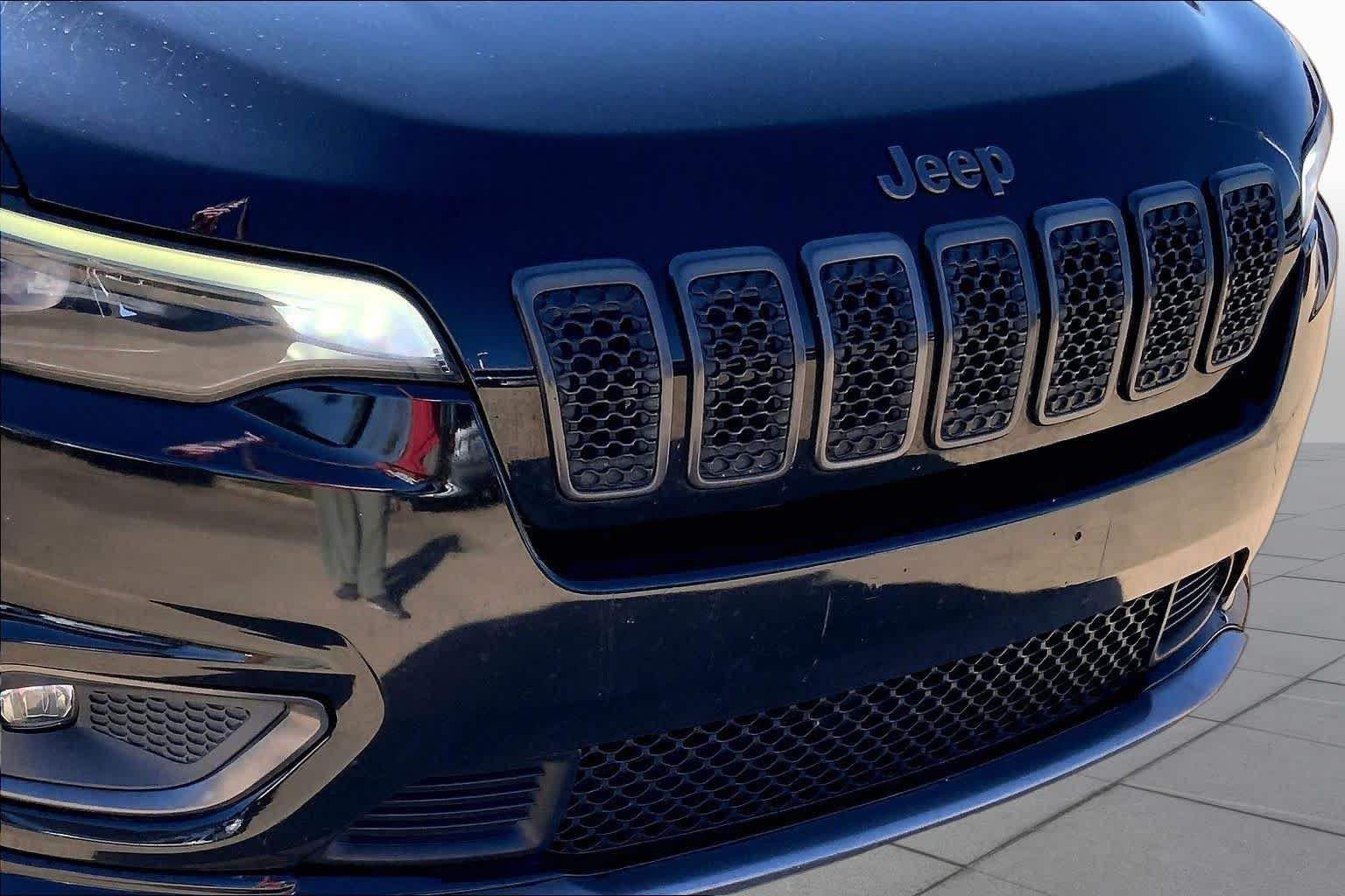 Used 2020 BLACK Jeep High Altitude image 28