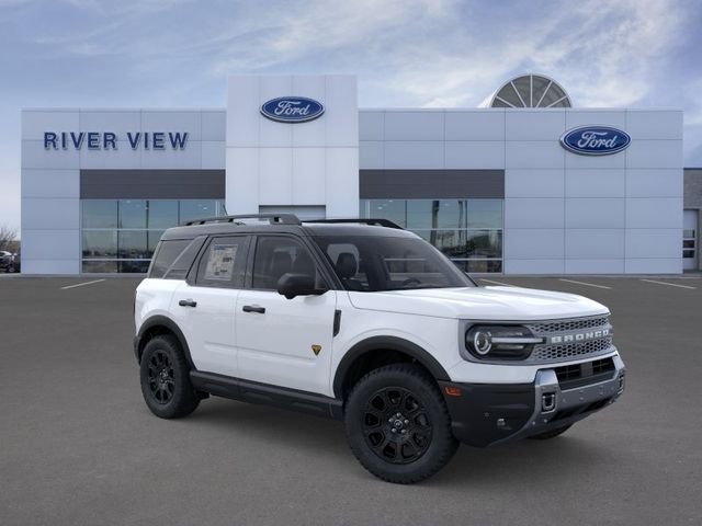 New 2025 Oxford White Ford Badlands® image 7