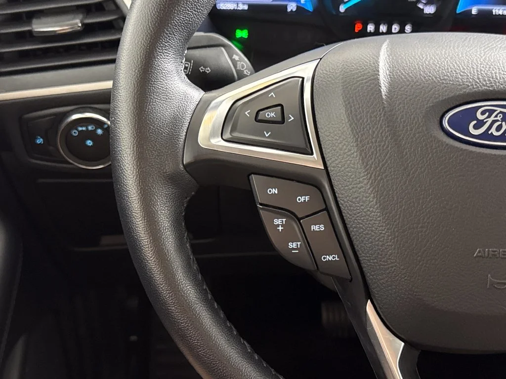 2023 Ford Edge SEL - Photo 16