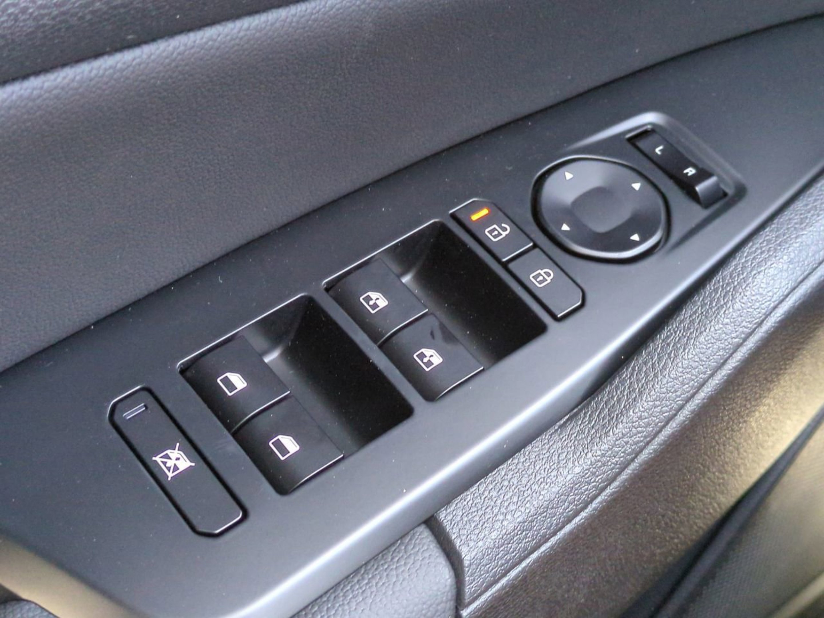 New 2026 Ebony Black Kia EX image 29