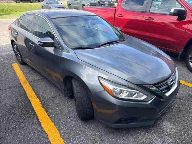 Used 2016 Nissan Altima SV with VIN 1N4AL3AP4GC187881 for sale in LaPlace, LA
