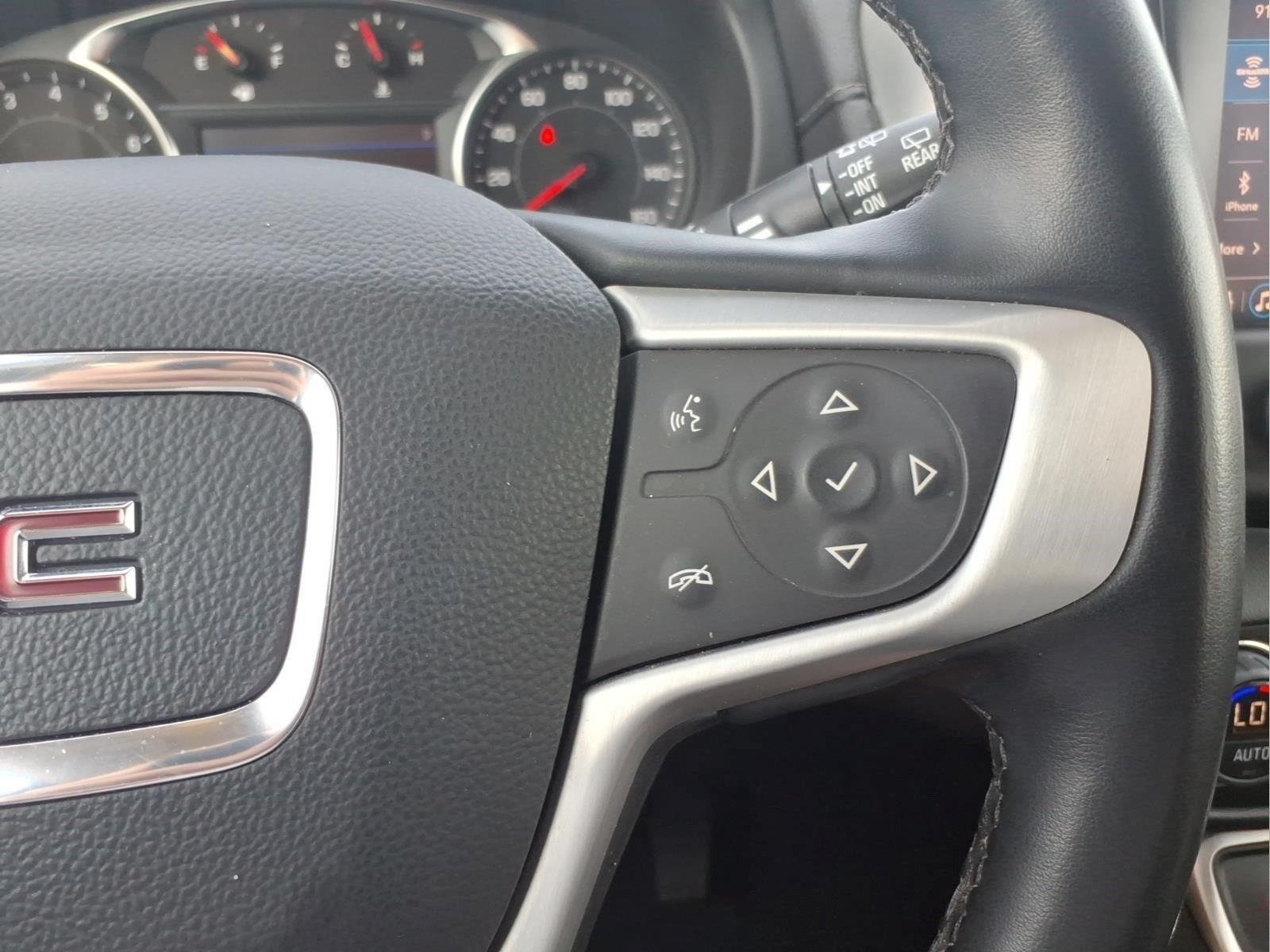 Used 2023 Summit White GMC SLT image 22