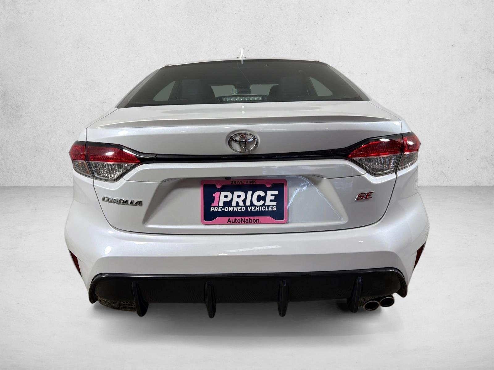 Certified Used 2025 Wind Chill Pearl Toyota SE image 4
