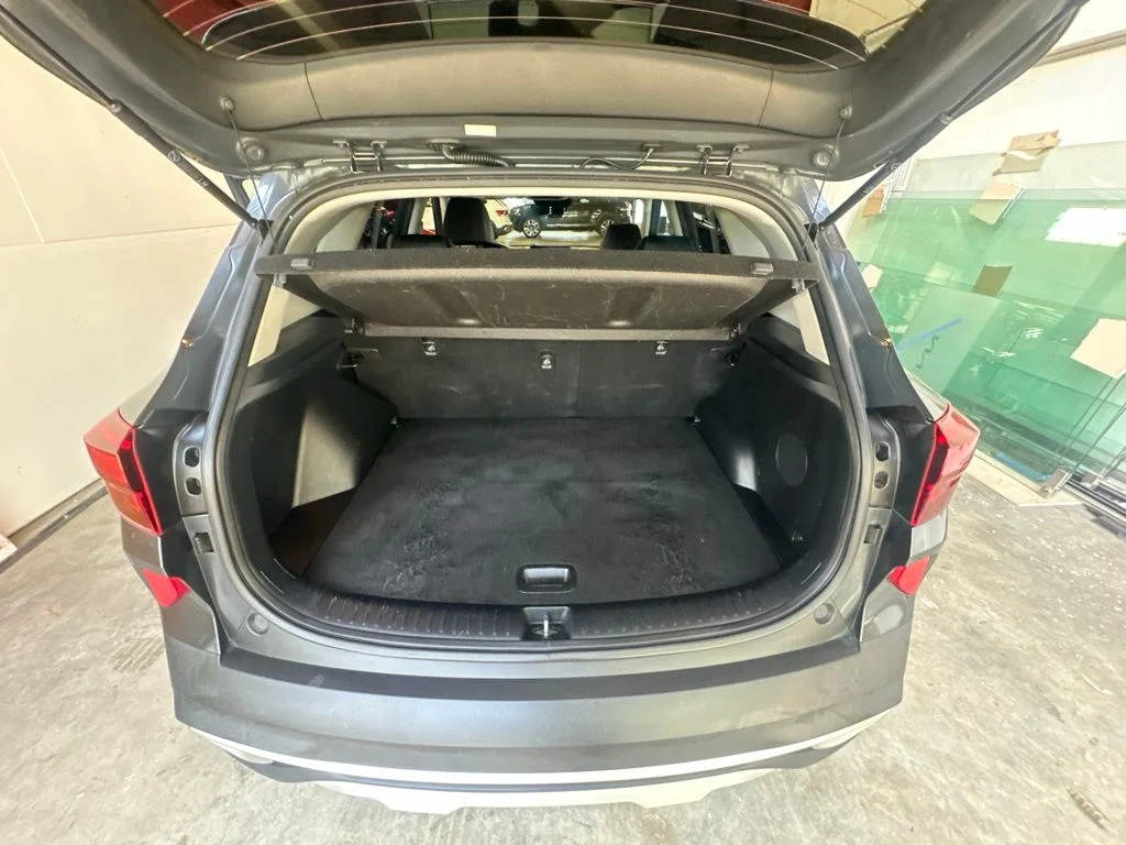 Used 2021 Gray Kia SX image 28