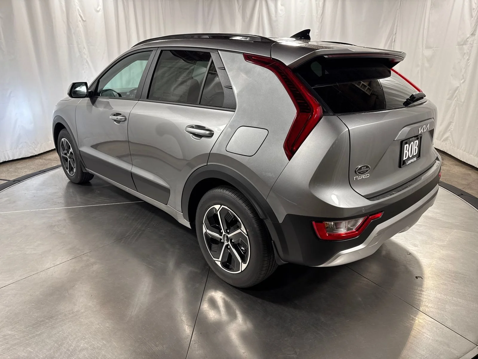 New 2026 Steel Gray Kia EX image 7