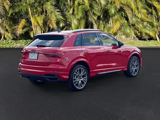 Used 2025  Audi Premium Plus image 4