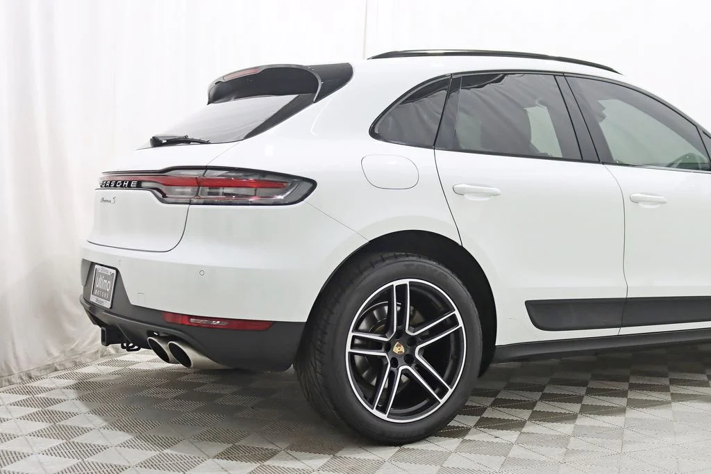 Used 2020 White Porsche S image 9