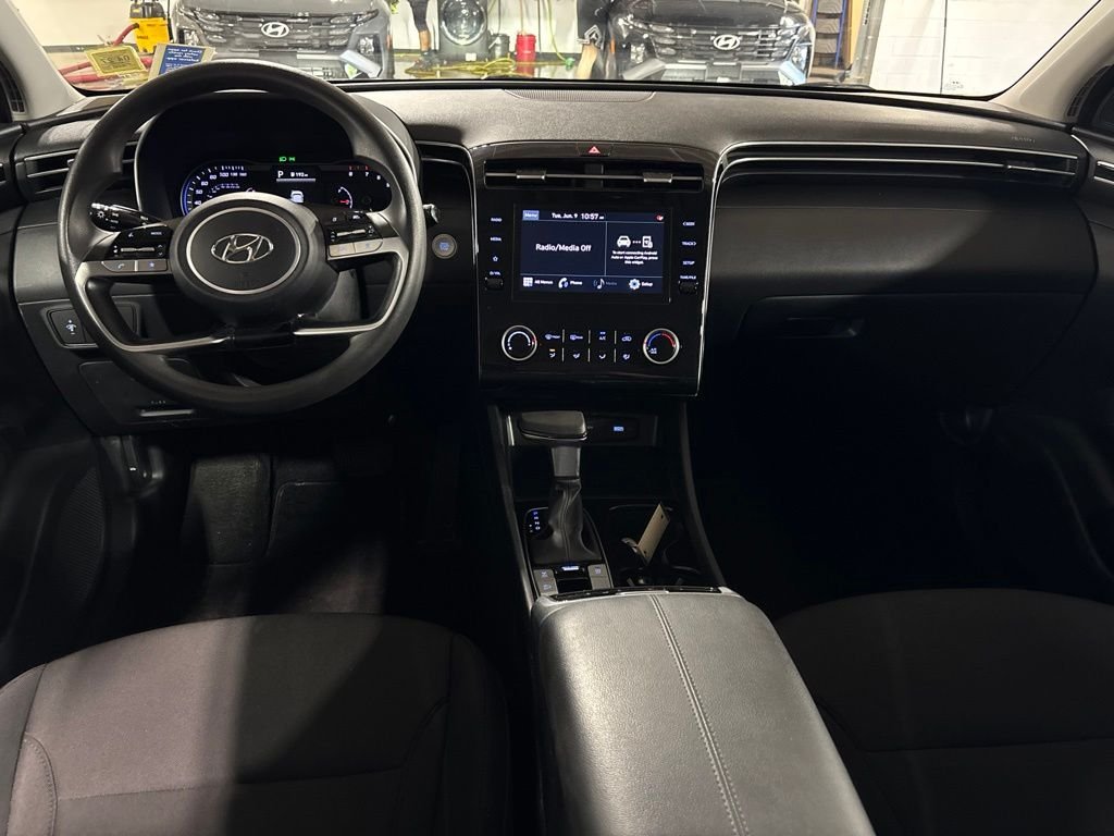 Used 2022 Gray Hyundai SEL image 12