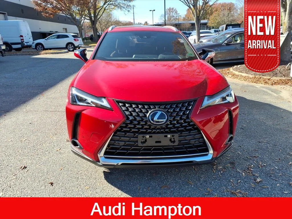 Used 2022 Redline Lexus UX 250h image 3
