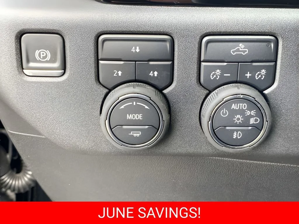 2025 Chevrolet Silverado 3500 HD LT - Photo 18
