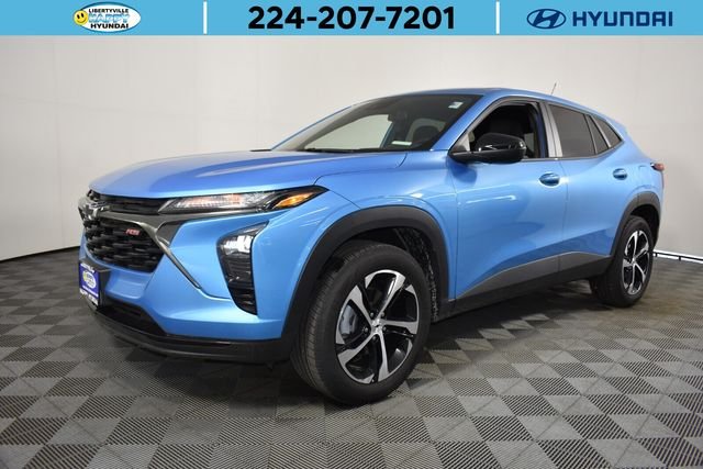 Used 2025 Blue Chevrolet 1RS image 1