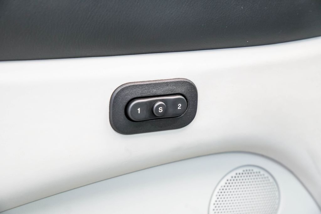 Used 2021 Silver Jeep Trackhawk image 44