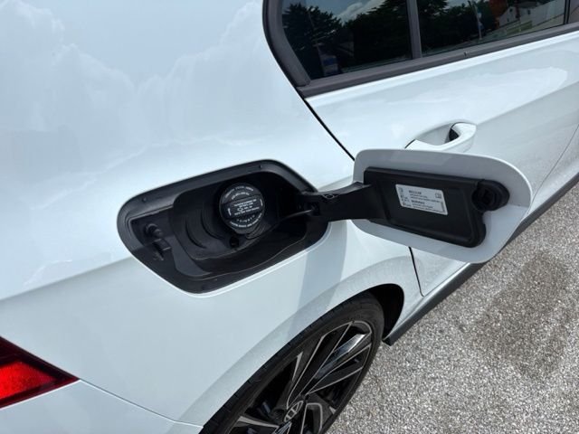 2024 Volkswagen Golf GTI Autobahn - Photo 19