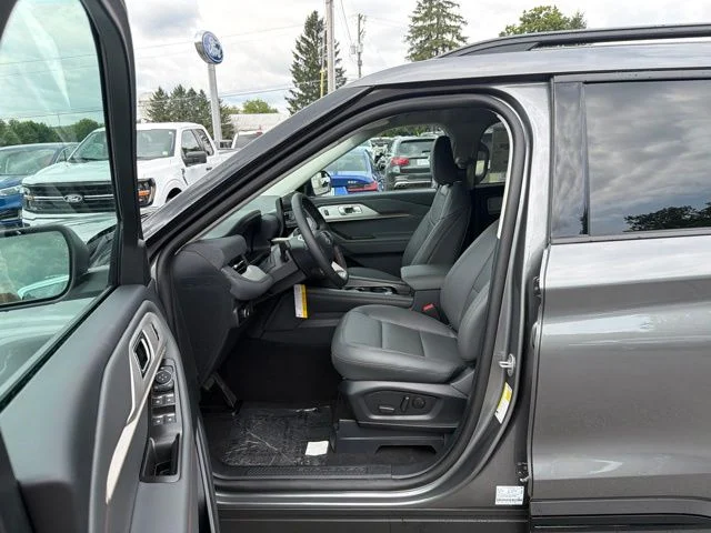 Used 2026 Gray Ford Active image 19