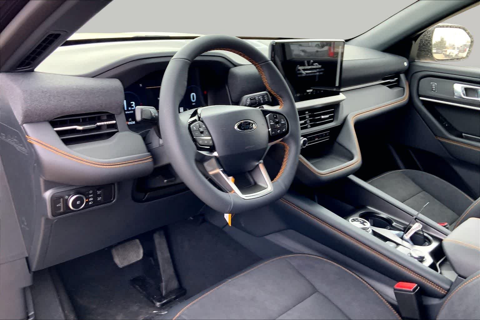 New 2026 Agate Black Metallic Ford Tremor® image 6