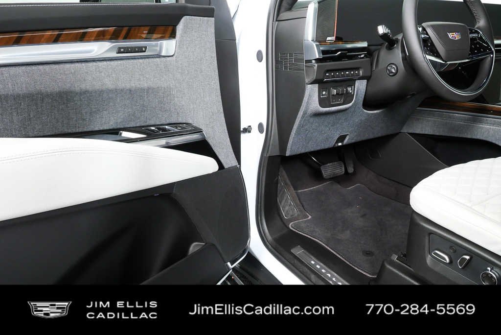 New 2026 Vibrant White Tricoat Cadillac Platinum Sport image 8
