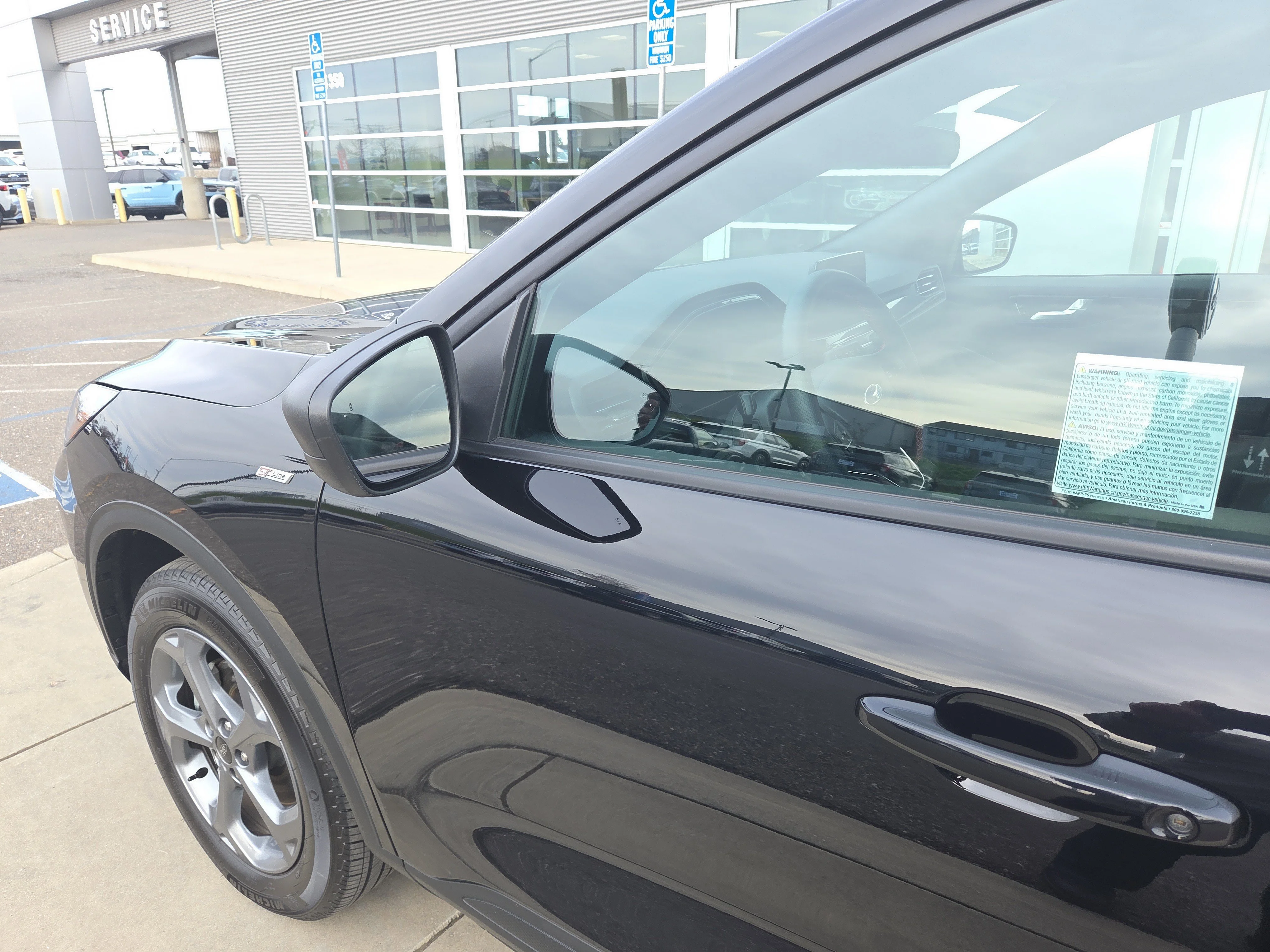 2025 Ford Escape ST-Line - Photo 10