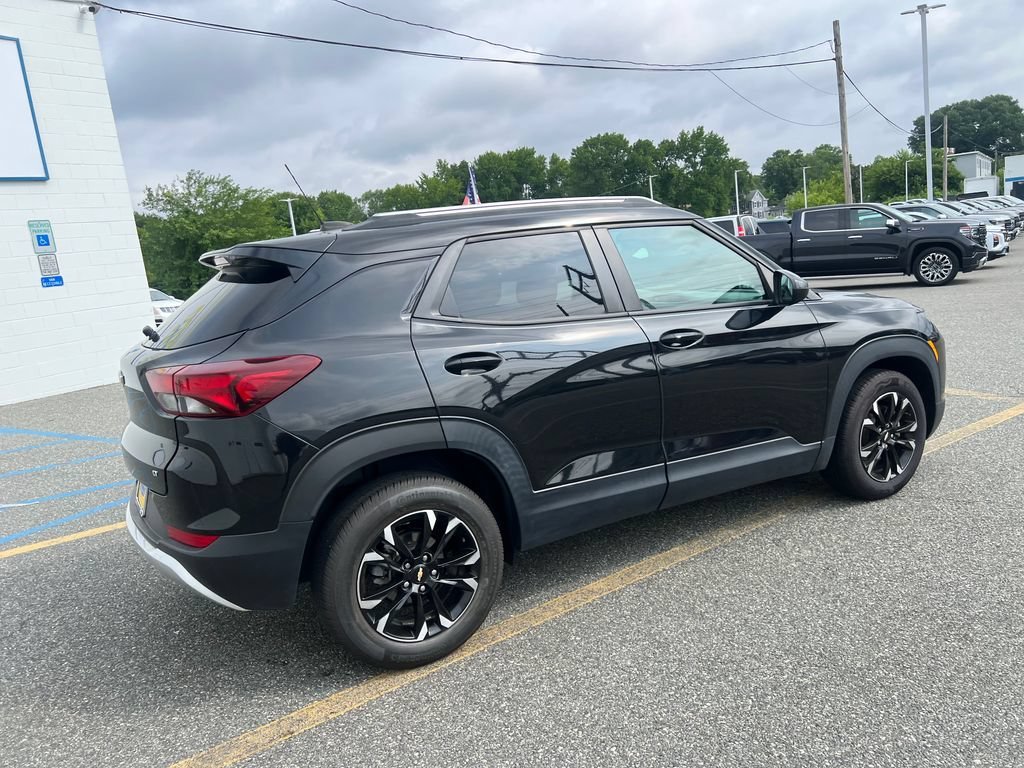 Certified Used 2023 Mosaic Black Metallic Chevrolet LT image 3