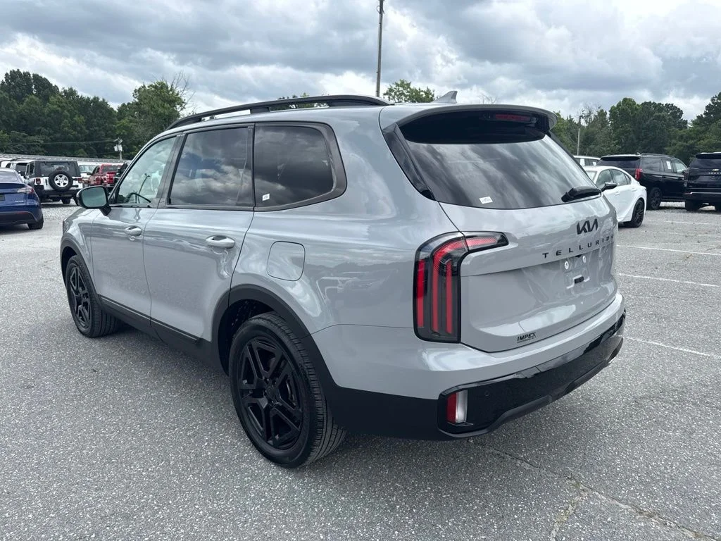 Used 2025 Gray Kia SX-Prestige X-Line image 2