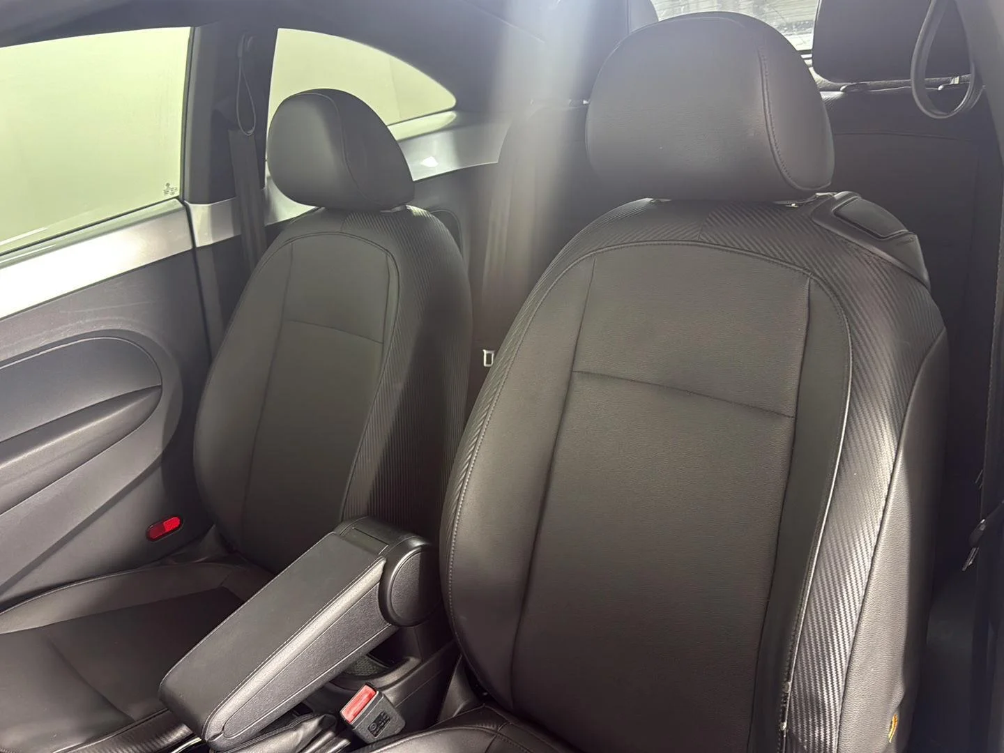Used 2012 Reflex Silver Metallic Volkswagen 2.5L w/Sun image 18