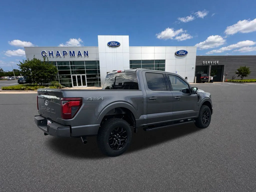 New 2026 Carbonized Gray Metallic Ford XLT image 7