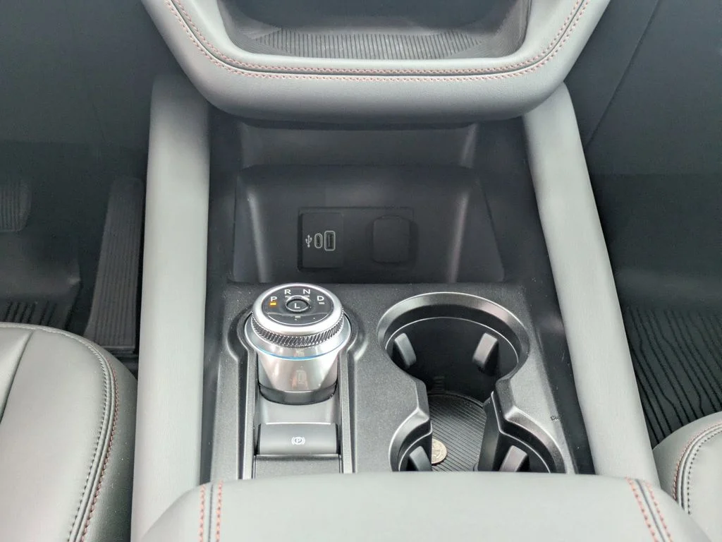 New 2026 Star White Metallic Tri-Coat Ford Active image 19
