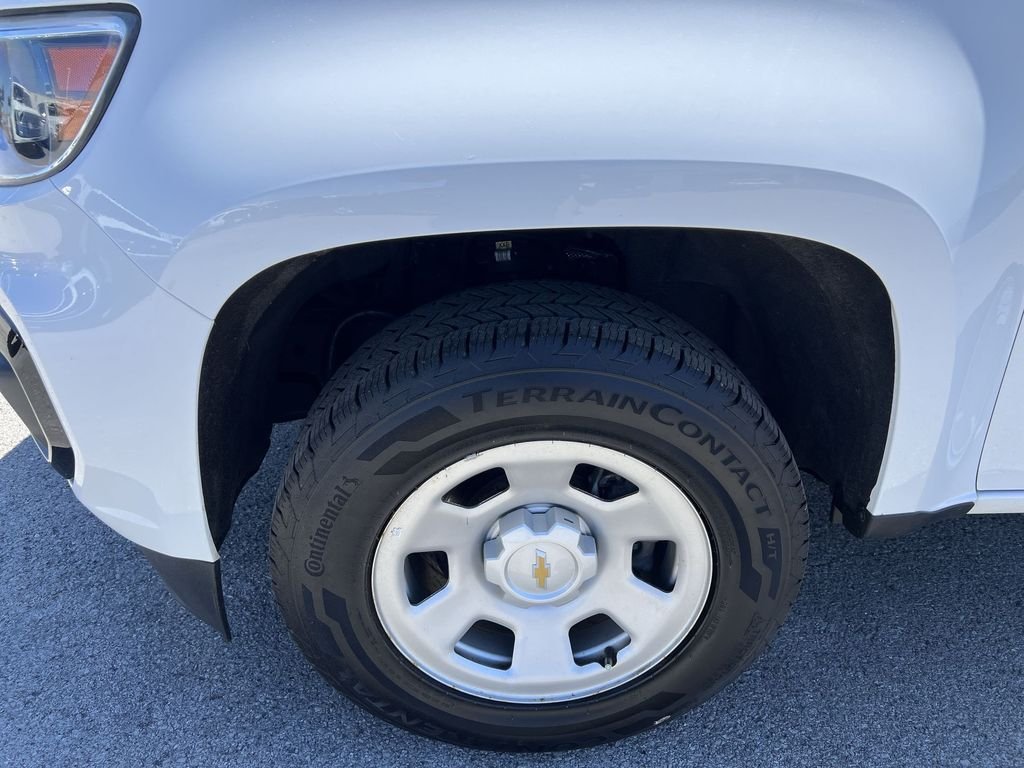 Used 2022 White Chevrolet Work Truck image 10