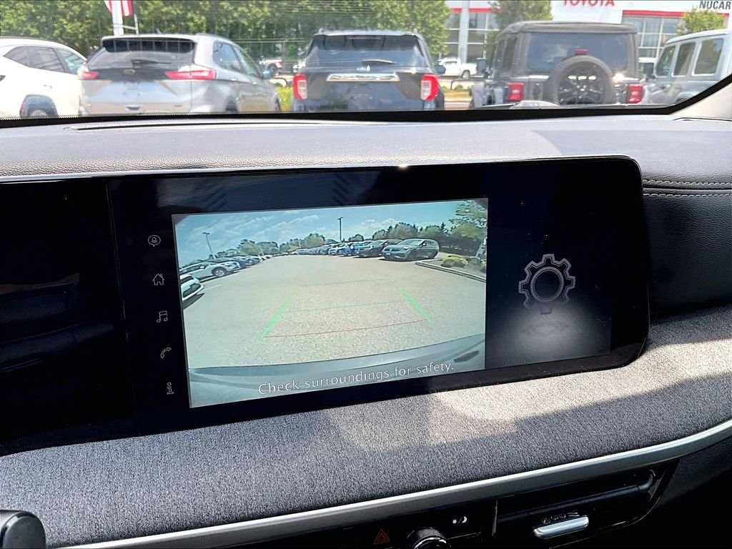 Used 2025 Gray Nissan SV image 19