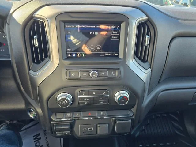 2026 GMC Sierra 3500 Chassis Cab Pro - Photo 38