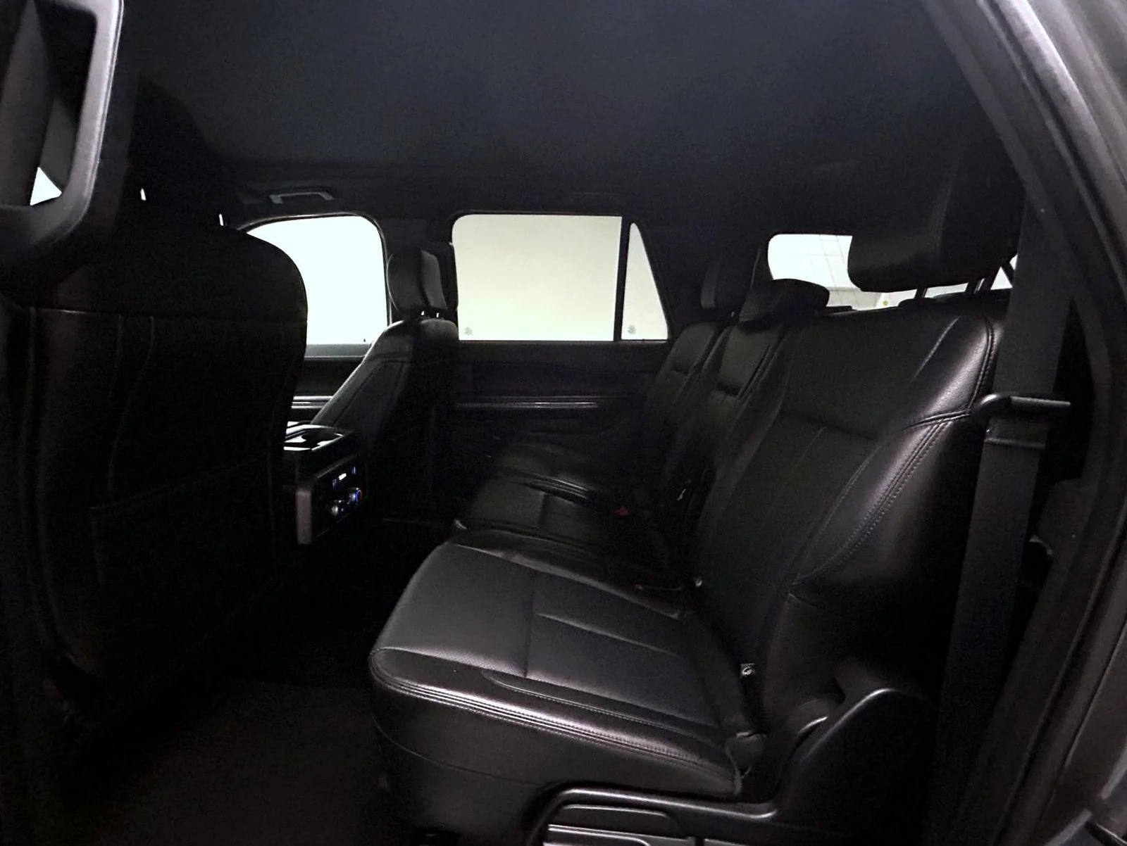 Used 2018 Gray Ford XLT image 19