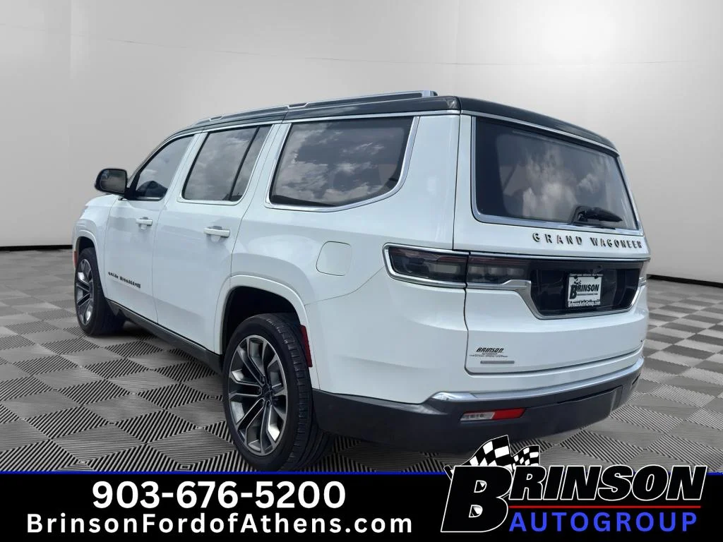 Used 2022 Bright White Clearcoat Jeep Series III image 7
