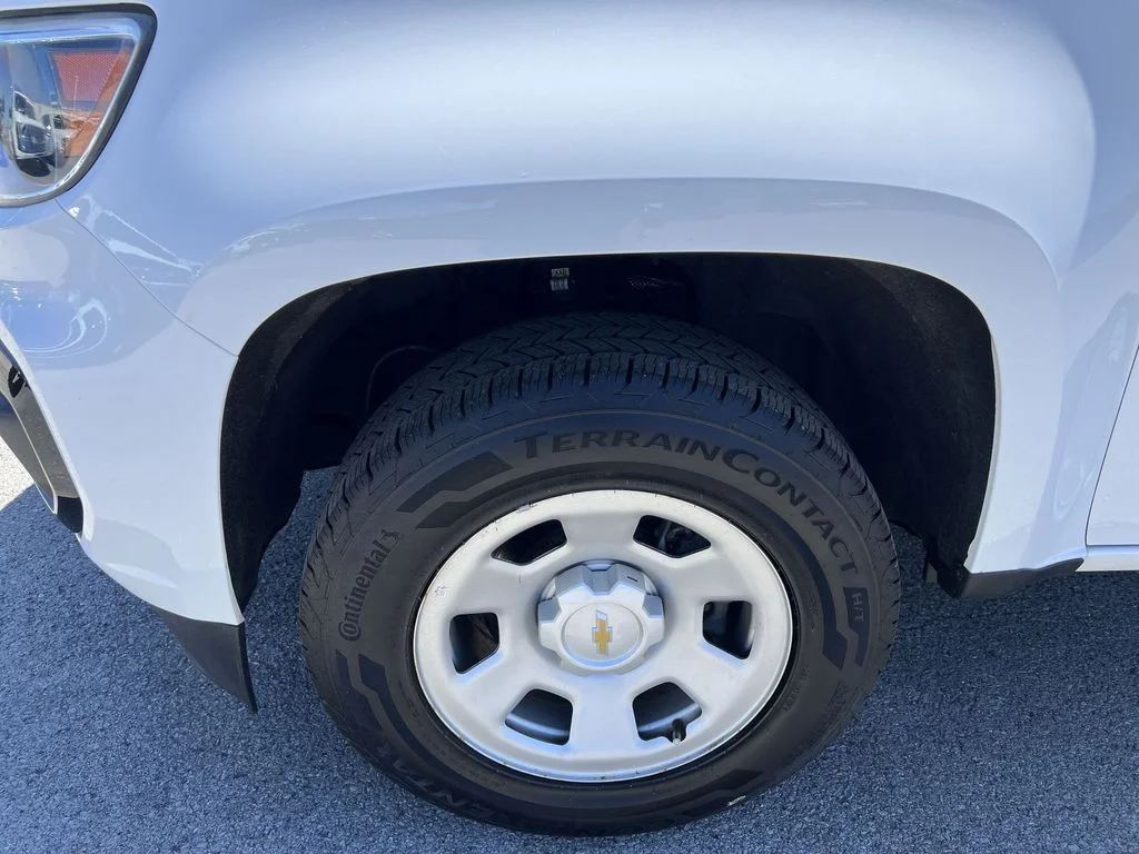 Used 2022 White Chevrolet Work Truck image 10