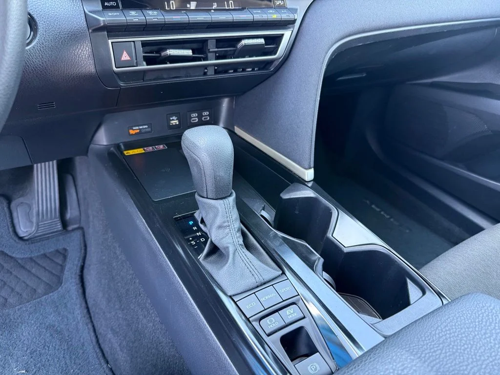 Used 2025 Gray Toyota LE image 25