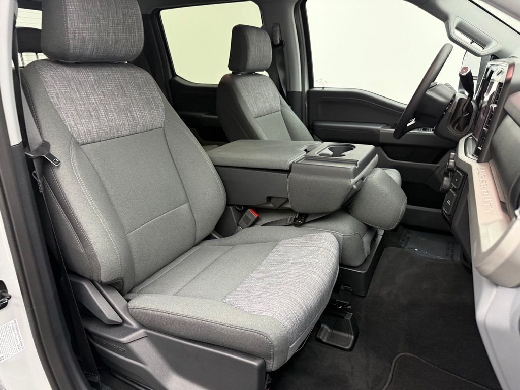 New 2026 White Ford XLT image 36
