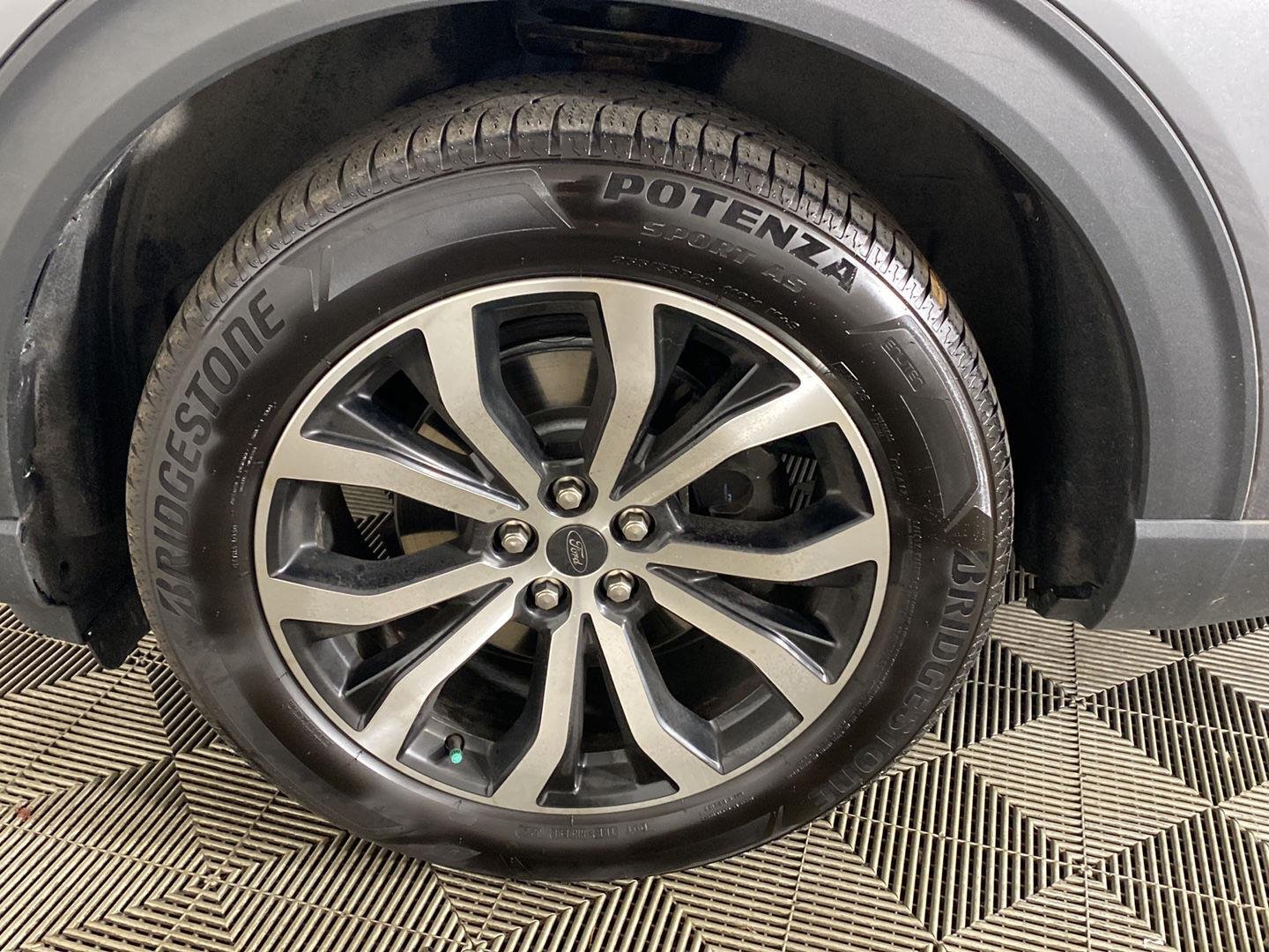 Used 2022 Gray Metallic Ford ST-Line image 11
