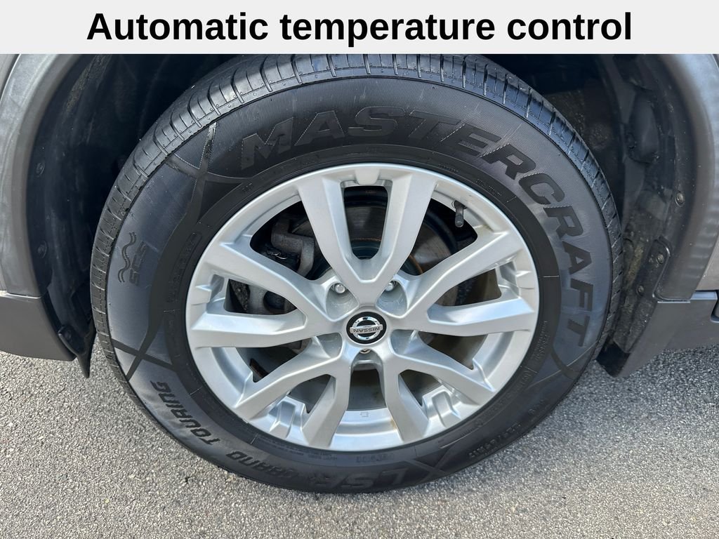 Used 2017 Gray Nissan SV image 10