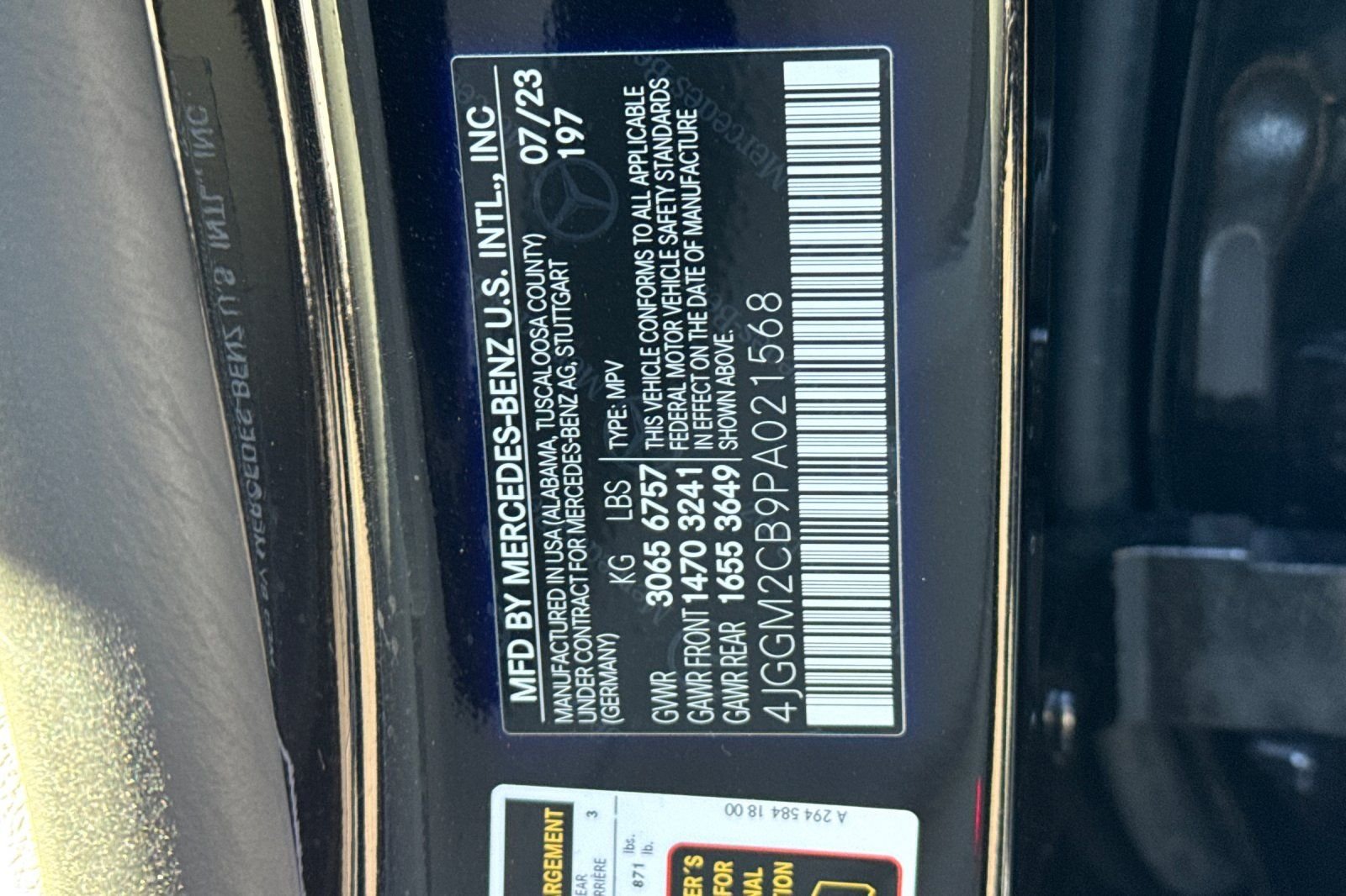 Certified Used 2023 Black Mercedes-Benz 500 SUV image 39