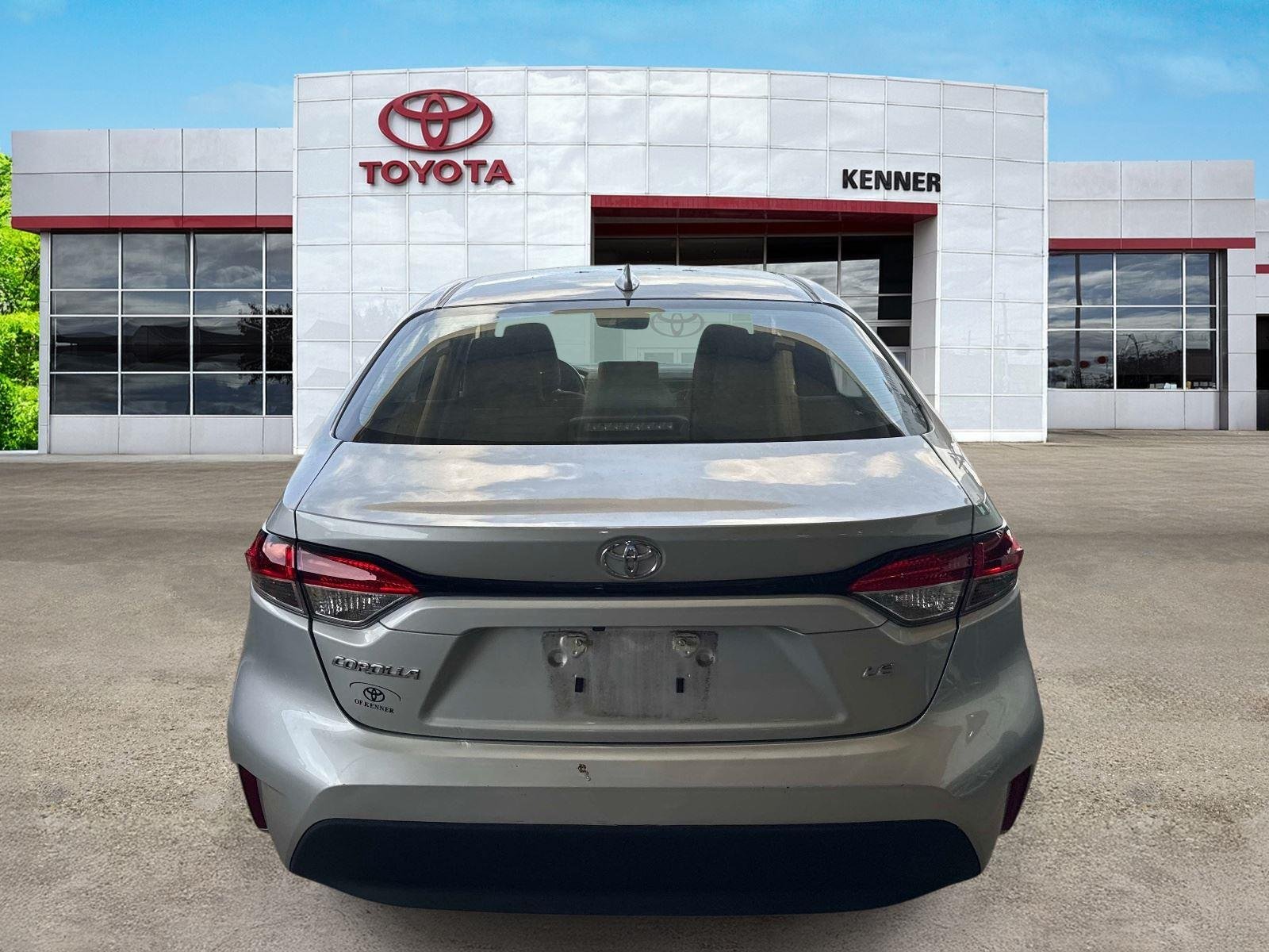 Used 2024 Classic Silver Metallic Toyota LE image 6