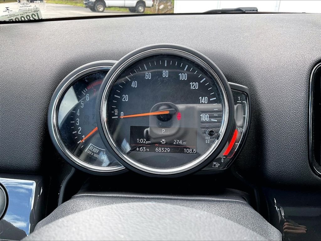 Used 2019 Midnight Black Metallic MINI  image 25