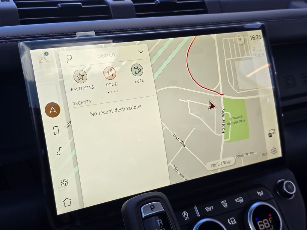 New 2026 Fuji White LAND ROVER X-Dynamic SE image 22