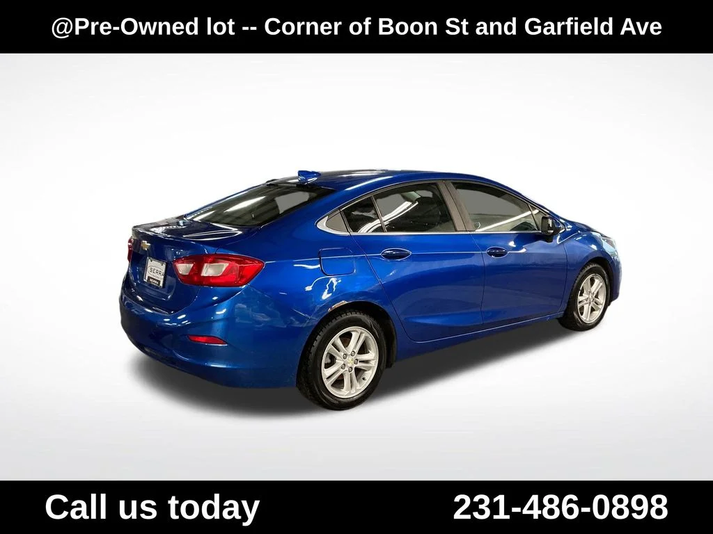 Used 2017 Blue Chevrolet LT image 5
