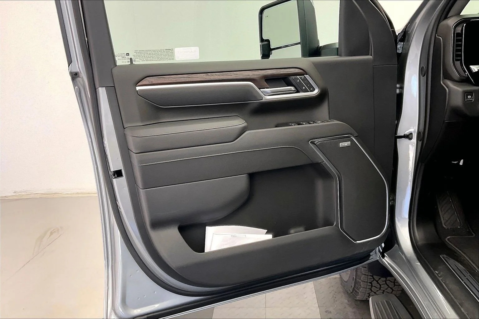 New 2026 Sterling Metallic GMC SLT image 12