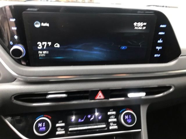 2022 Hyundai Sonata SEL Plus - Photo 16