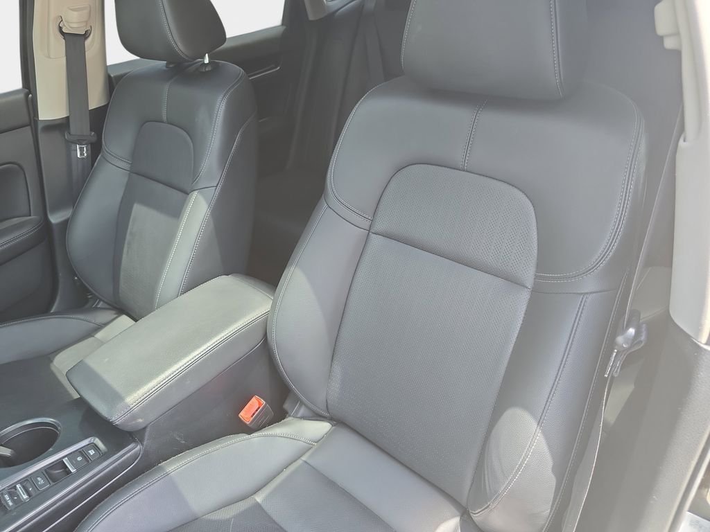Used 2022 Crystal Black Pearl Honda Touring image 21