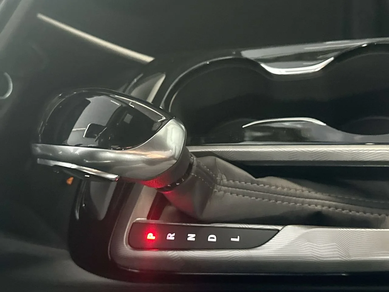 2026 Buick Envista Sport Touring - Photo 21