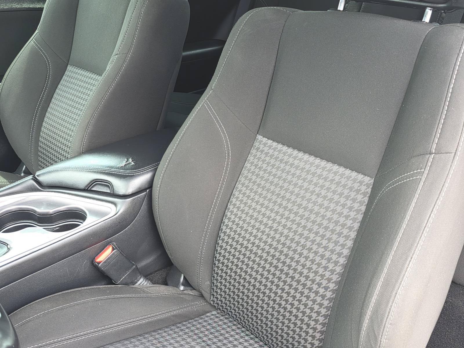 Used 2020 Granite Pearlcoat Dodge SXT image 9
