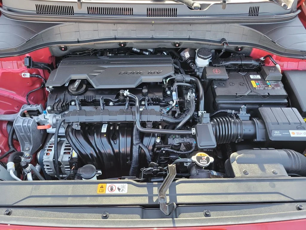 Used 2023 Red Hyundai SE image 29