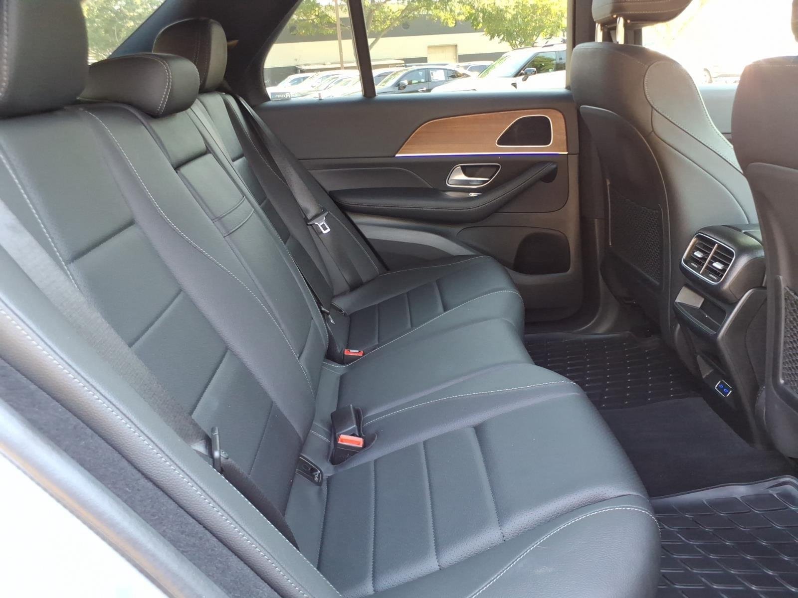Used 2025 Cirrus Silver Metallic Mercedes-Benz GLE 350 image 27