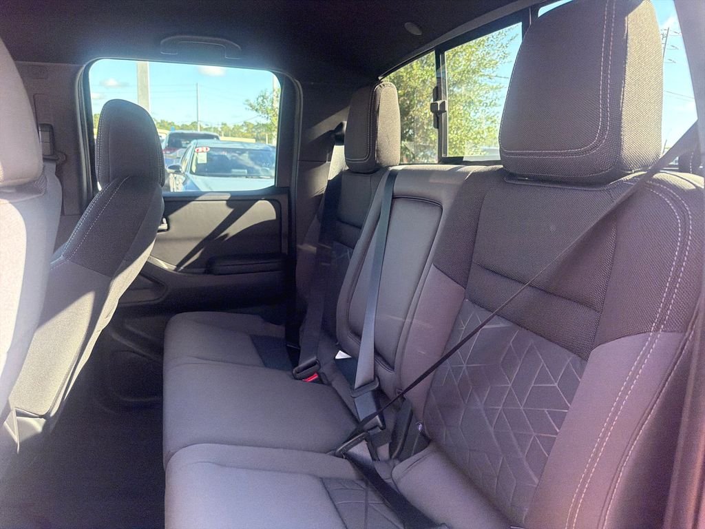 New 2026 Nissan Frontier SV 4D Crew Cab